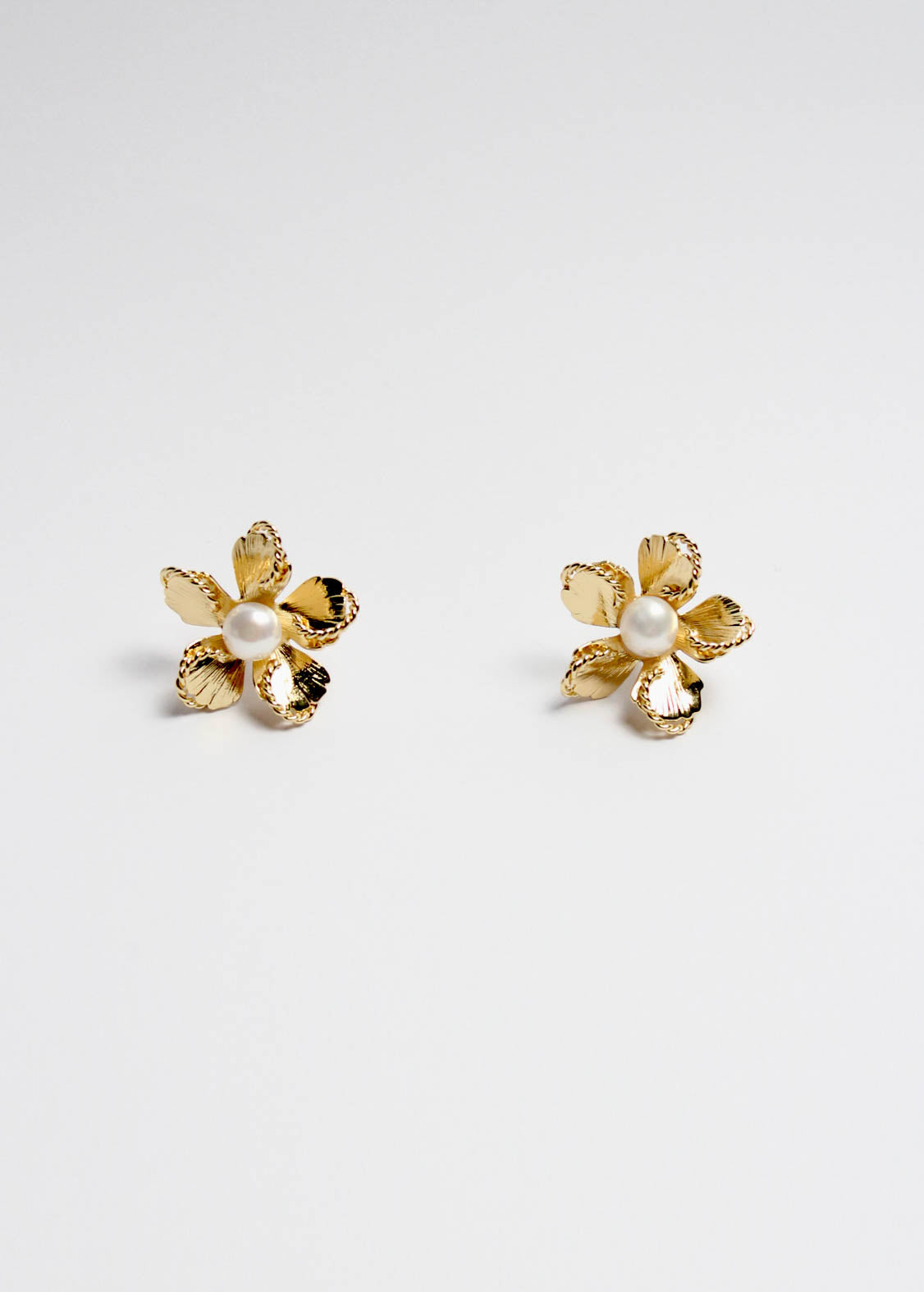 Daisy Earrings